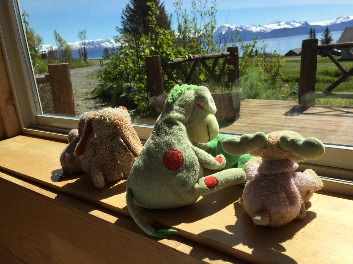 Juneberry Lodge Хоумър Екстериор снимка